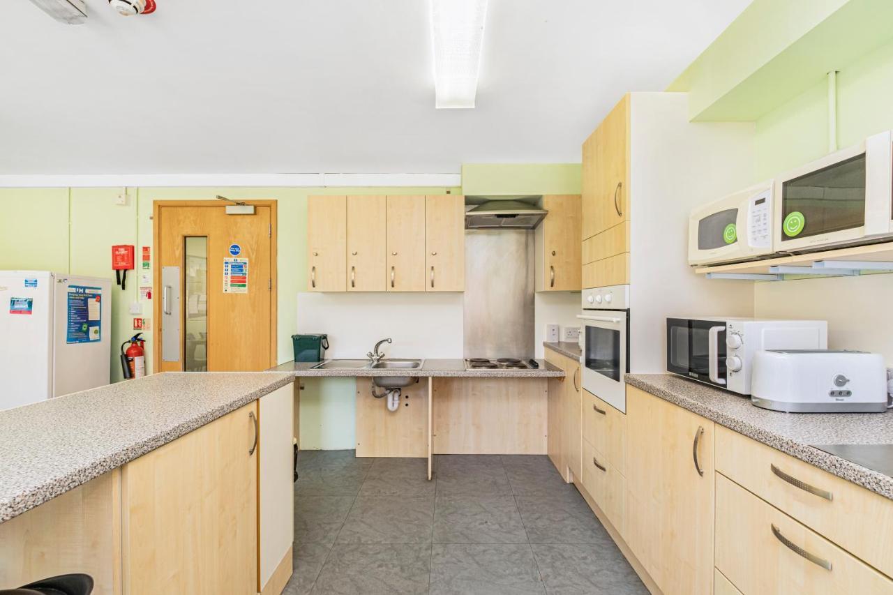 Vibrant Ensuite Rooms, Hatfield - Sk エクステリア 写真